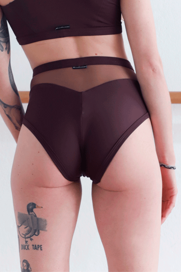 MilaKrasna_AVA_bottom_lookbook_0012_spletka-ava-fotke-size_0000_zupanov-MILAKRASNA-maj-2024-PREOSTALO-170