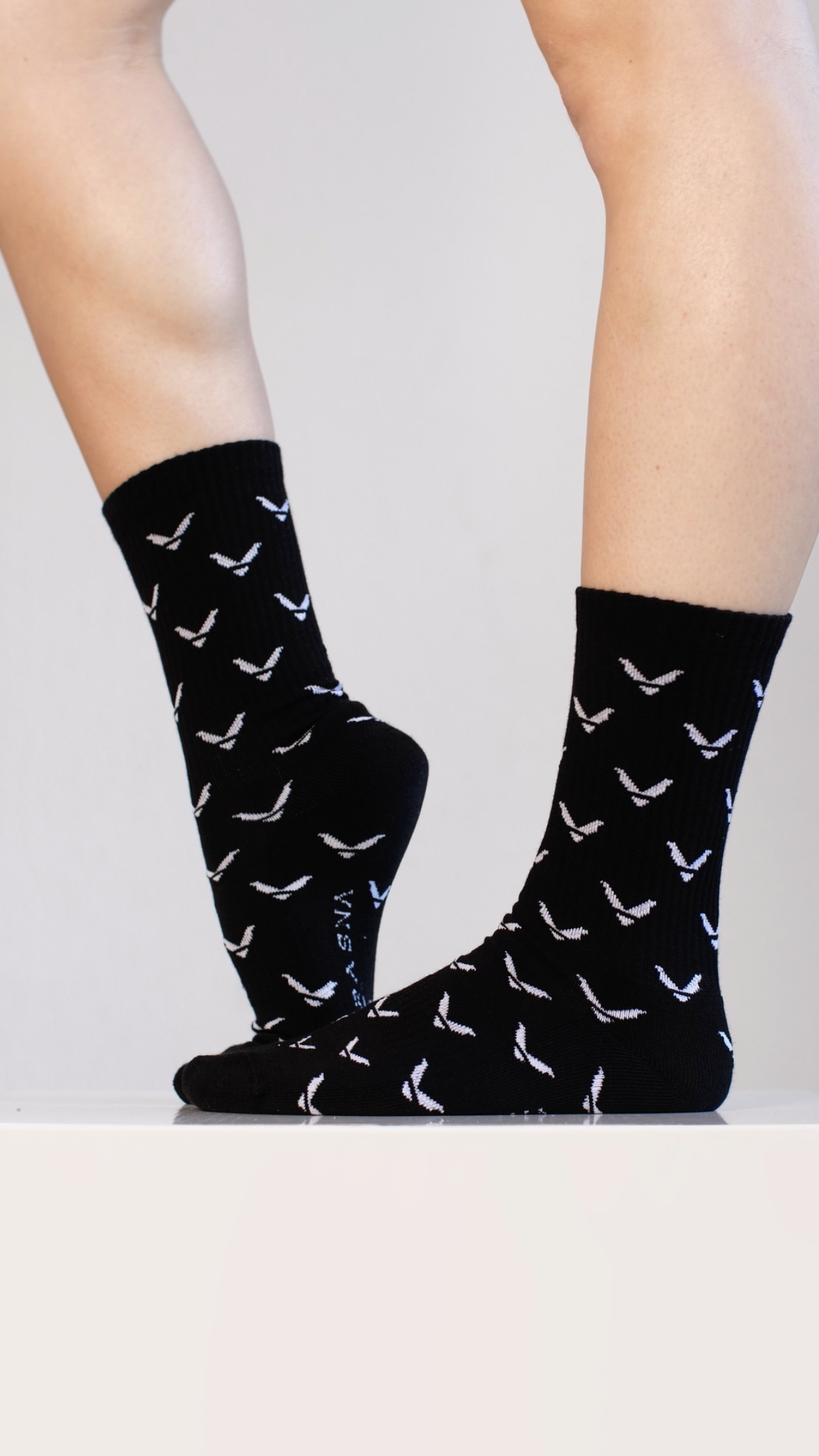 MilaKrasna_socks_black-infinity