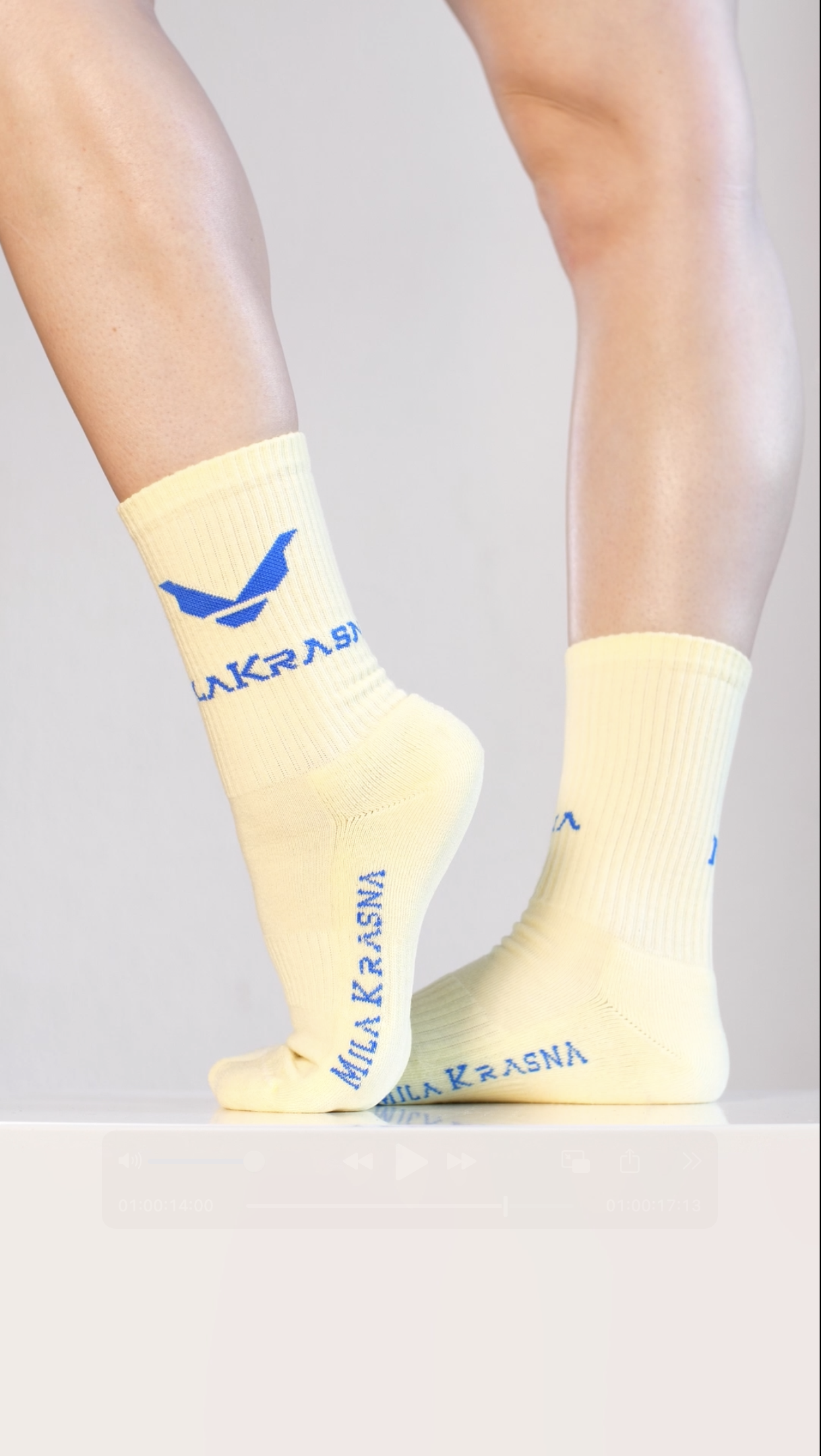 MilaKrasna_socks_vanilla